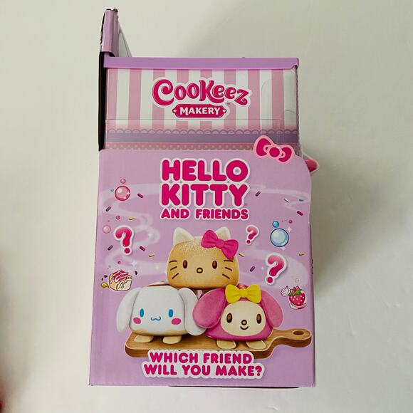 Cookeez Makery | Hello Kitty & Friends Oven Surprise Toy NWT - Picture 9 of 9